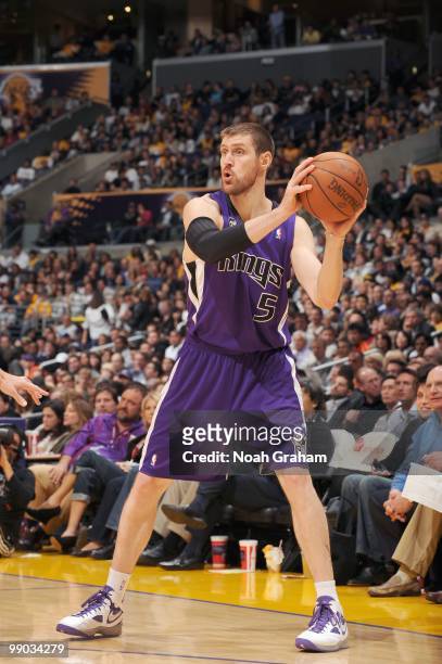 Andres Nocioni of the Sacramento Kings looks to pass the ball against the Los Angeles Lakers at Staples Center on April 13, 2010 in Los Angeles,...
