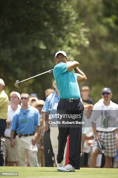 Players Championship: Tiger Woods in action during Friday play at Stadium Course of TPC Sawgrass. Ponte Vedra Beach, FL 5/7/2010 CREDIT: Robert Beck