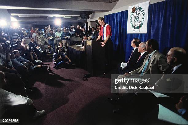 Larry Bird of the Boston Celtics speaks to the media during a press conference to announce his retirement on August 18, 1992 at the Boston Garden in...