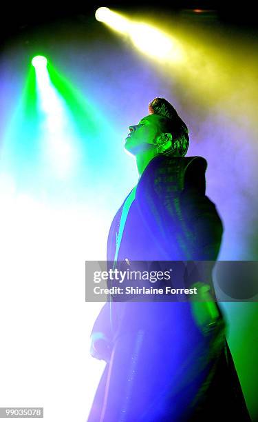 Elly Jackson of La Roux performs at Manchester Academy on May 11, 2010 in Manchester, England.