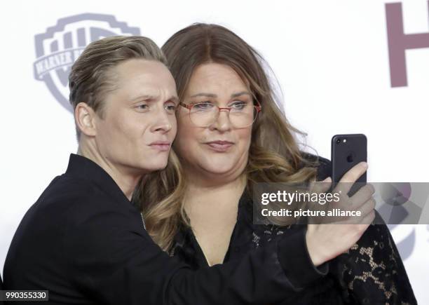 The actors Matthias Schweighoefer and Ilka Bessin arrive for the world premiere of the film "Hot Dog" in Berlin, Germany, 09 January 2018. Photo:...