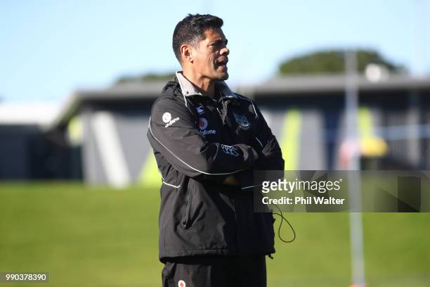 Warriors coach Stephen Kearney during a New Zealand Warriors NRL training session at Mount Smart Stadium on July 3, 2018 in Auckland, New Zealand.