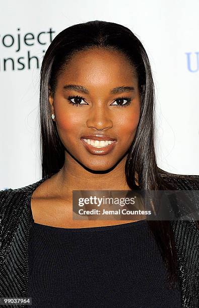 Model Damaris Lewis poses for photos at the 7th Annual Project Sunshine Benefit at The Waldorf Astoria on May 11, 2010 in New York City.