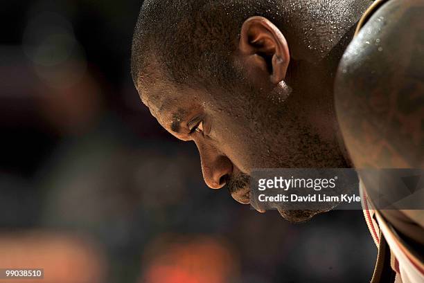 Shaquille O'Neal of the Cleveland Cavaliers hunches over as he awaits a free throw attempt by the Boston Celtics in Game Five of the Eastern...