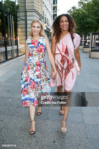 German presenter Tanja Buelter and German presenter Annabelle Mandeng during the Bunte New Faces Night at Grace Hotel Zoo on July 2, 2018 in Berlin,...