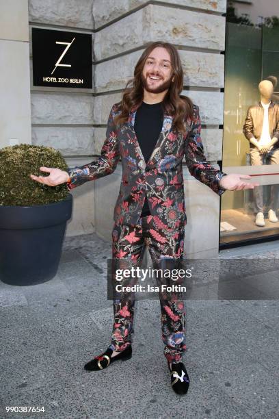 Influencer Riccardo Simonetti during the Bunte New Faces Night at Grace Hotel Zoo on July 2, 2018 in Berlin, Germany.