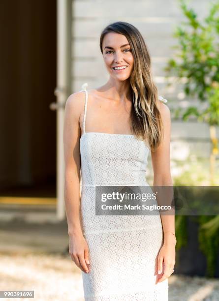 Maria Lyons 2,831 Hamptons Style Magazine Stock Photos, High-Res Pictures, and ...