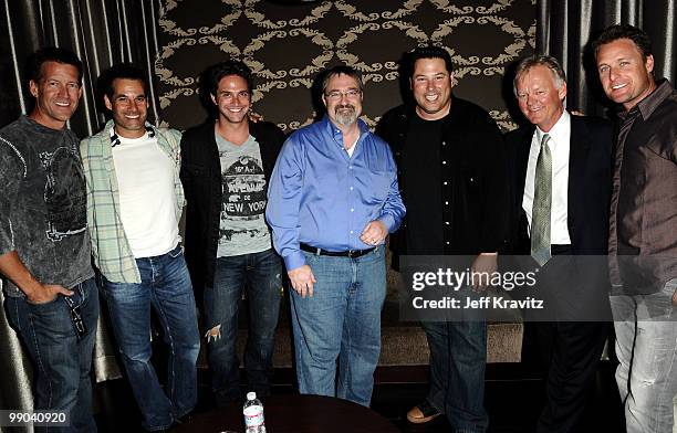 Actors James Denton, Adrian Pasdar, Greg Grunberg, NCTA VP Idustry Affairs Brandon Barash, TV host Chris Harrison and Cisco Chairman & CEO John T....