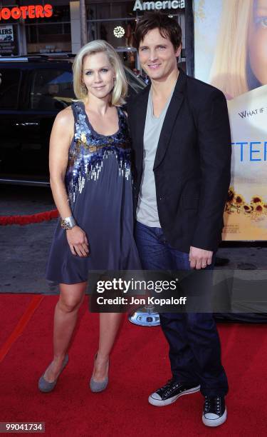 Actress Jennie Garth and husband actor Peter Facinelli arrive at the Los Angeles Premiere "Letters To Juliet" at Grauman's Chinese Theatre on May 11,...