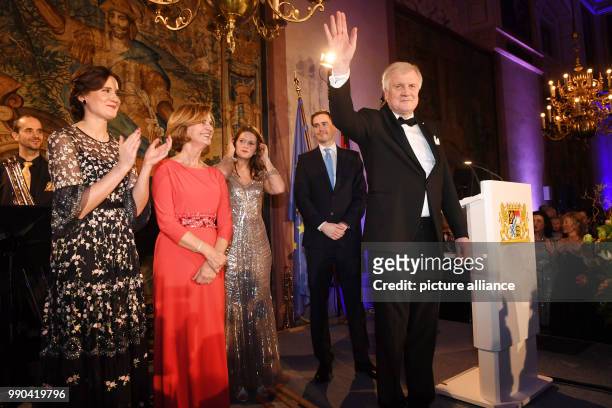 Premier of Bavaria Horst Seehofer and his family say goodbye at a New Year reception at the Residenz in Munich, Germany, 12 January 2018. Photo:...