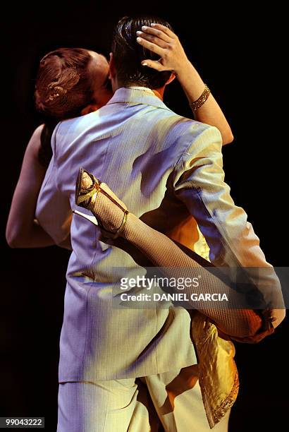 Couple dances tango during the final round of the Stage Tango competition at the VII Tango Dance World Championship in Buenos Aires on August 31,...