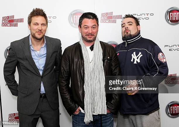 Fun Lovin' Criminals members Brian Leiser, Huey Morgan and Frank Benbini pose backstage during a recording of the 'Evo Music Rooms' for Channel 4, in...