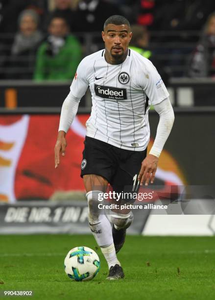 Eintracht Frankfurt's Kevin-Prince Boateng runs with the ball during the match against SC Freiburg in the Commerzbank Arena of Frankfurt, Germany, 13...