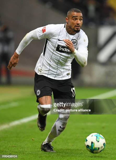 Eintracht Frankfurt's Kevin-Prince Boateng runs with the ball during the match against SC Freiburg in the Commerzbank Arena of Frankfurt, Germany, 13...