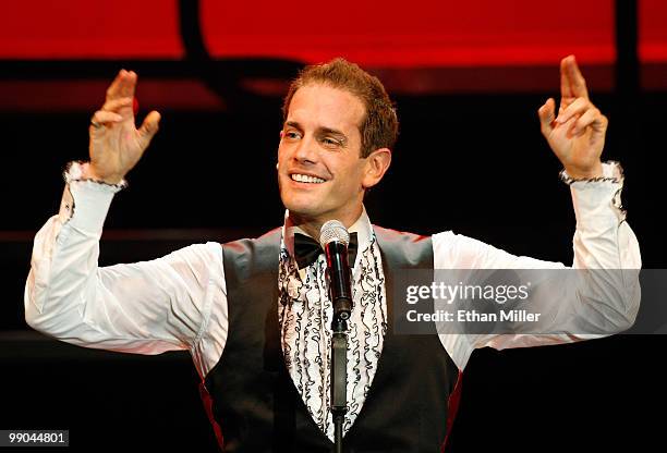 Toby Allen Rabbit Toby Allen Photos and Premium High Res Pictures - Getty Images