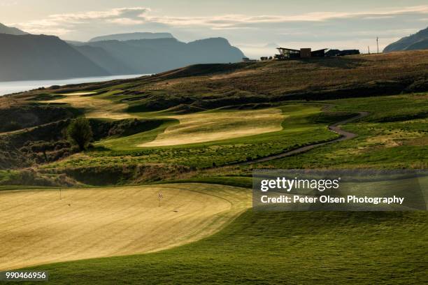 tobiano golf - golf links stock pictures, royalty-free photos & images