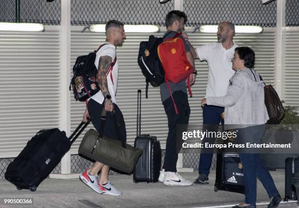 Sergio Ramos and Gerard Pique arrive at Barajas Adolfo Suarez international airport on July 2, 2018 in Madrid, Spain.