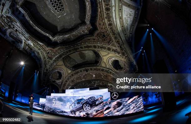 Of Mercedes Dieter Zetsche presents the new G-class at the Michigan Theatre of Detroit, US, 15 January 2018. The G-Class has been in Daimler's...