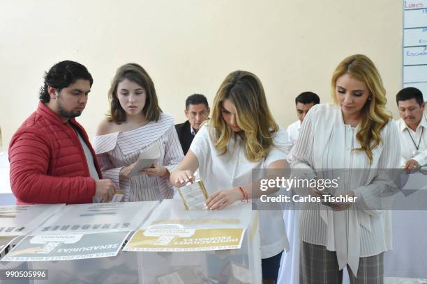 Angelica Rivera and Sofia Castro cast their votes during the Mexico 2018 Presidential Election on July 1, 2018 in Mexico City, Mexico.