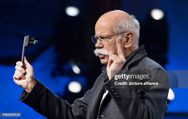 Of Mercedes Dieter Zetsche presents the new G-class at the Michigan Theatre of Detroit, US, 15 January 2018. The G-Class has been in Daimler's...