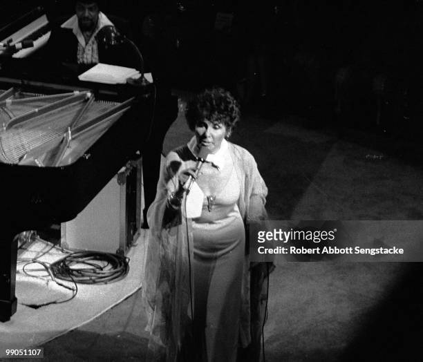 African American singer Lena Horne , performs on stage at The London House, a jazz club and restaurant located at the corner of Michigan Avenue and...
