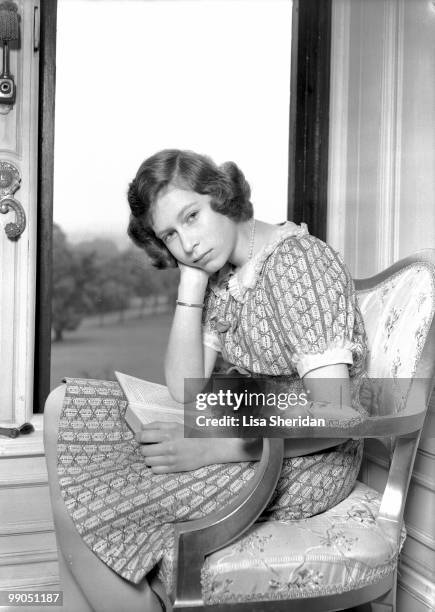 Princess Elizabeth at Windsor Castle, Berkshire, 22nd June 1940. (Photo by Lisa Sheridan/Studio Lisa/Hulton Archive/Getty Images