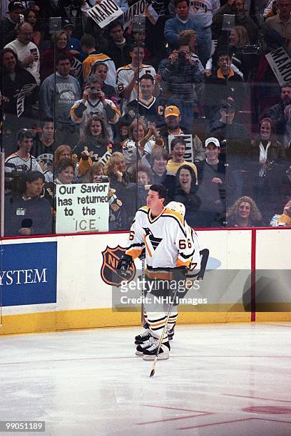 Pittsburgh Penguins owner Mario Lemieux steps onto the ice for the first time since his retirement on December 27 returning to the team for the game...