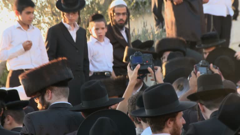 Jewish Shabbat Videos And HD Footage Getty Images jewish-shabbat-videos-and-hd-footage-getty-images