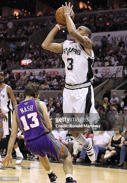 Guard George Hill of the San Antonio Spurs in Game Four of the Western Conference Semifinals during the 2010 NBA Playoffs at AT&T Center on May 9,...