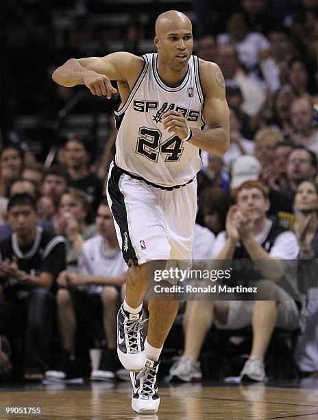 Forward Richard Jefferson of the San Antonio Spurs in Game Four of the Western Conference Semifinals during the 2010 NBA Playoffs at AT&T Center on...