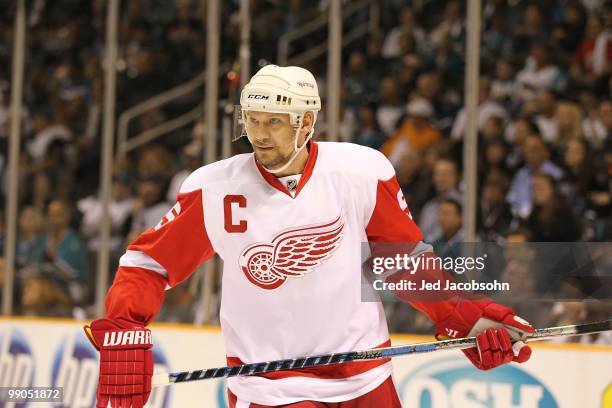 Nicklas Lidstrom of the Detroit Red Wings looks on against the San Jose Sharks in Game Five of the Western Conference Semifinals during the 2010 NHL...