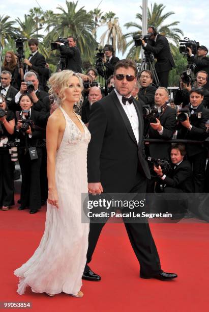 Danielle Spencer and Russell Crowe attend the 'Robin Hood' Premiere at the Palais De Festivals during the 63rd Annual Cannes Film Festival on May 12,...