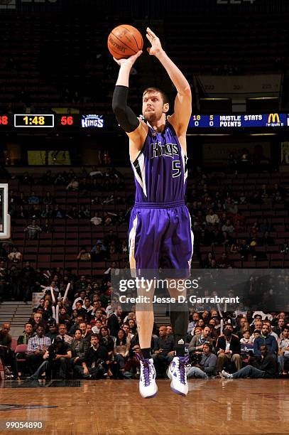 Andres Nocioni of the Sacramento Kings make a jumpshot against the New Jersey Nets during the game at the IZOD Center on March 24, 2010 in East...