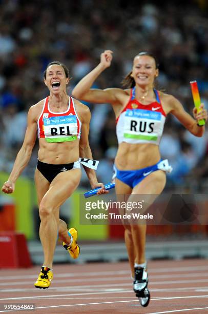 Athletics Chermoshanskaya Yuliya , Gevaert Kim , Celebration Joie Vreugde, Women 4 X 100 Women Relay Final, Athletisme Atletiek, National Stadium...