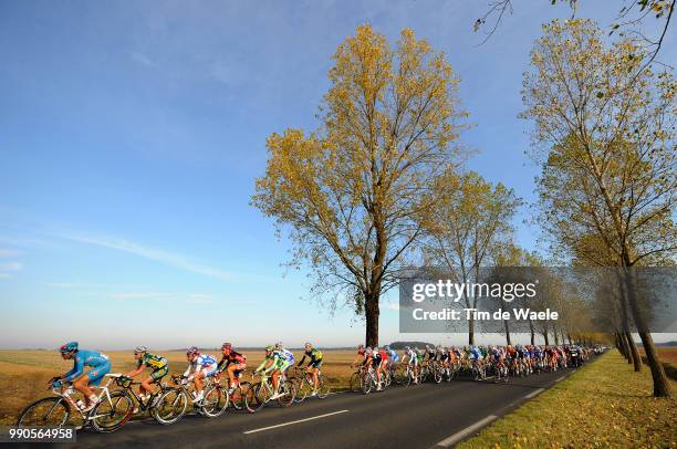 102Nd Paris-Toursillustration Illustratie, Peleton Peloton, Forest Bois Bos, Spring Lente Printemps, Landscape Paysage Landschap...