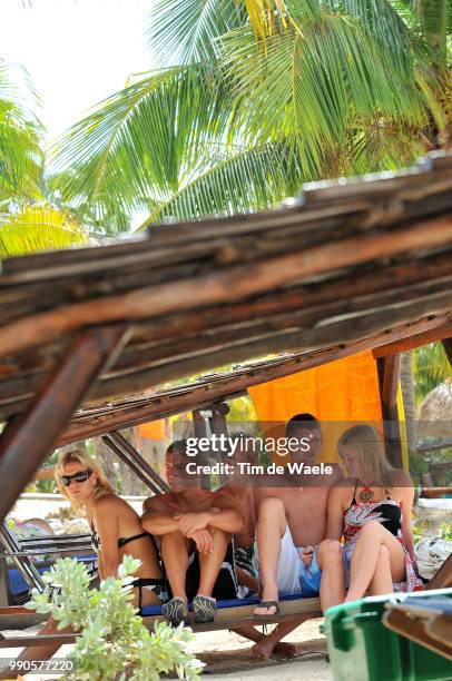 Curacao Hollidays Stijn Devolder + Tamara Wife Femme Vrouw, Wouter Weylandt , Jurgen Van Den Brouck + Niki Girlfriend Copine Vriendin, Lions Dive...