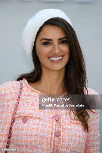 Penelope Cruz attends the Chanel Haute Couture Fall Winter 2018/2019 show as part of Paris Fashion Week on July 3, 2018 in Paris, France.