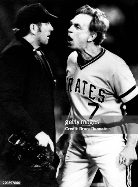 Manager Chuck Tanner of the Pittsburgh Pirates argues with home plate umpire Hank Rountree during an MLB game against the Atlanta Braves on May 9,...