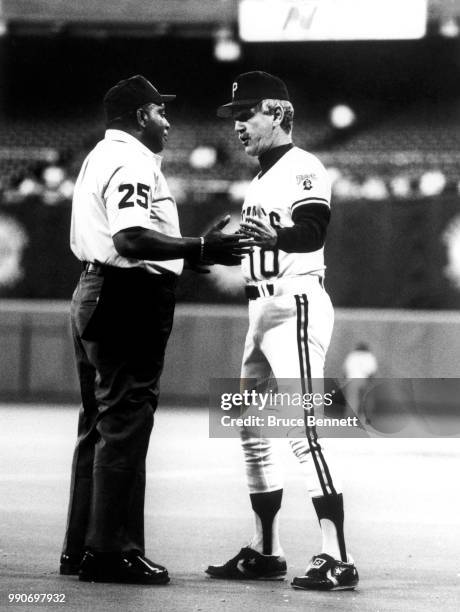 Manager Jim Leyland of the Pittsburgh Pirates argues with the umpire during an MLB game circa 1992 at Three Rivers Stadium in Pittsburgh,...