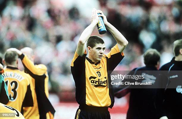 Steven Gerrard of Liverpool celebrates after the Charlton Athletic v Liverpool FA Carling premiership match played at The Valley, London. Mandatory...