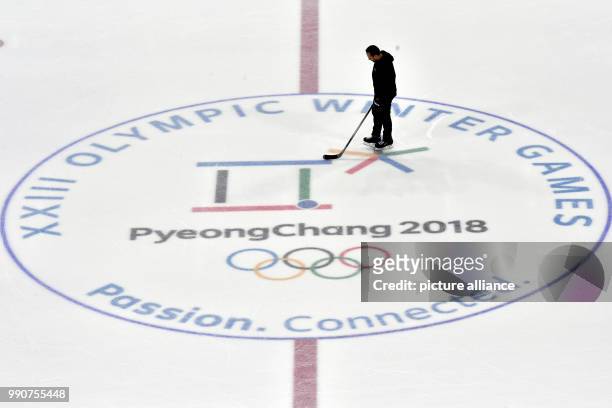 German hockey trainer Marco Sturm skates on the ice at Kwandong-Hockey-Centre in Gangneung, South Korea, 24 February 2018. Photo: Peter Kneffel/dpa