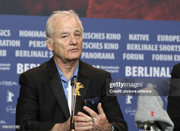 February 2018, Germany, Berlin, Award Ceremony, Berlinale Palace: The Hollywood star Bill Murray speaks on the Silver Bear for Best Director instead...