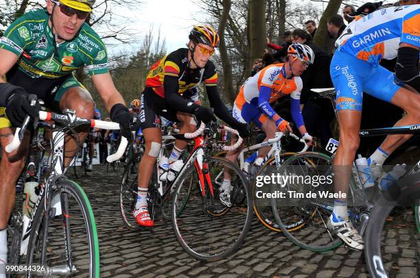 Omloop Het Nieuwsblad 2010Tom Boonen / Nick Nuyens / Muur Geraardsbergen Grammont /Gent - Gent / Tim De Waele