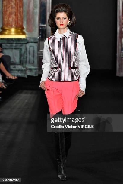 Model walks the runway during the RVDK Ronald Van Der Kemp Haute Couture Fall Winter 2018/2019 fashion show as part of Paris Fashion Week on July 1,...