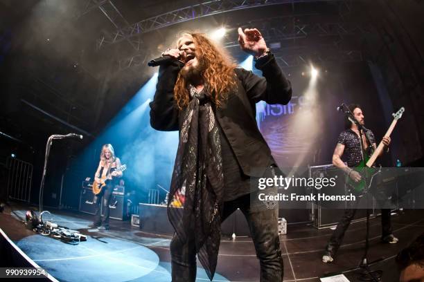 Singer John Corabi of the Australian-American band The Dead Daisies performs live on stage during a concert at the Kesselhaus on May 3, 2018 in...