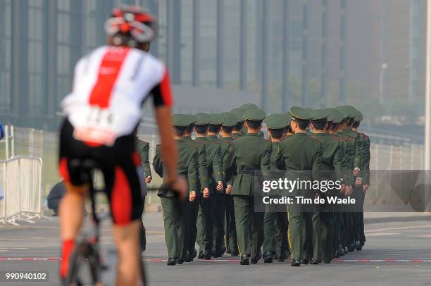 1Th Tour Beijing 2011, Stage 1Illustration Illustratie, Chinees Soldiers Soldats Soldaten, Team Radioshack / Birds Nest Piazza - Water Cube Olympic...