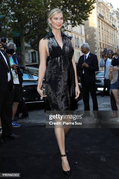 Karlie Kloss arrives at the 'Vogue Foundation Dinner 2018' at Palais Galleria on July 3, 2018 in Paris, France.