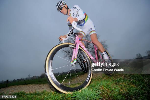 Zdenek Stybar Pink Specialized Bike /Cyclocross World Champion, Team Omega Pharma - Quick Step , Equipe Ploeg, Velo Fiets, Roze, Tim De Waele