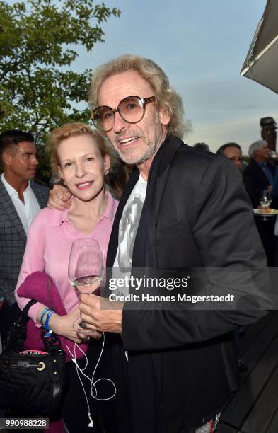 Actress Sunnyi Melles and Thomas Gottschalk attend the summer party at Hotel Bayerischer Hof on July 3, 2018 in Munich, Germany.