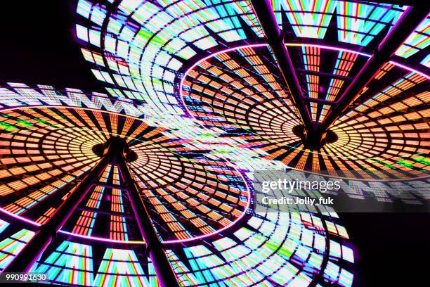 time warp no.443 - centro sony de berlim imagens e fotografias de stock